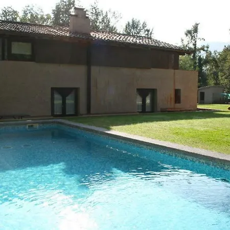 Country house Mas Masnou